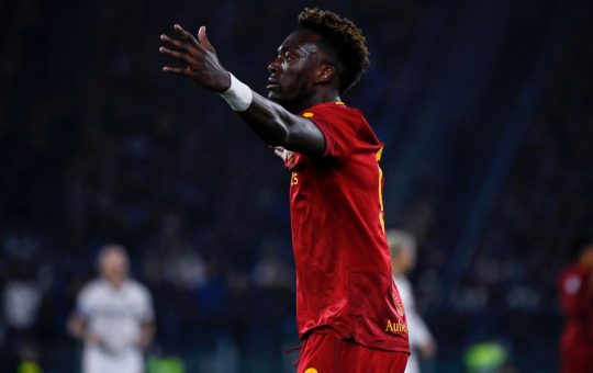 Abraham e il suo momento alla Roma