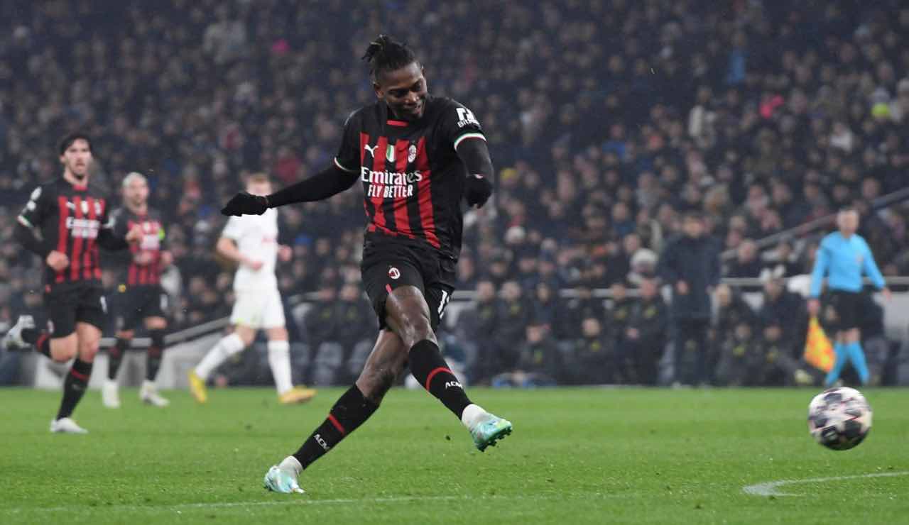 Leao lontano dal Milan