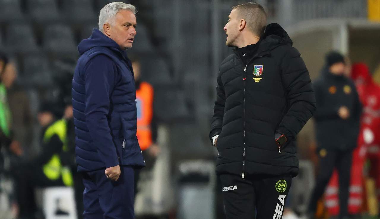 Mourinho sempre più lontano da Roma?