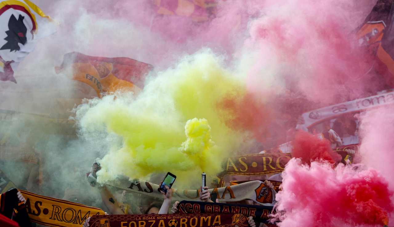 La curva della Roma in festa - Foto ANSA - Ilromanista.it