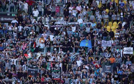 Tifosi Juventus - Lapresse - ilromanista.it