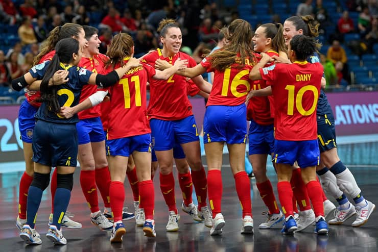La Nazionale spagnola di Futsal, vincitrice degli Europei disputati a inizio 2023 - Foto ANSA - Ilromanista.it