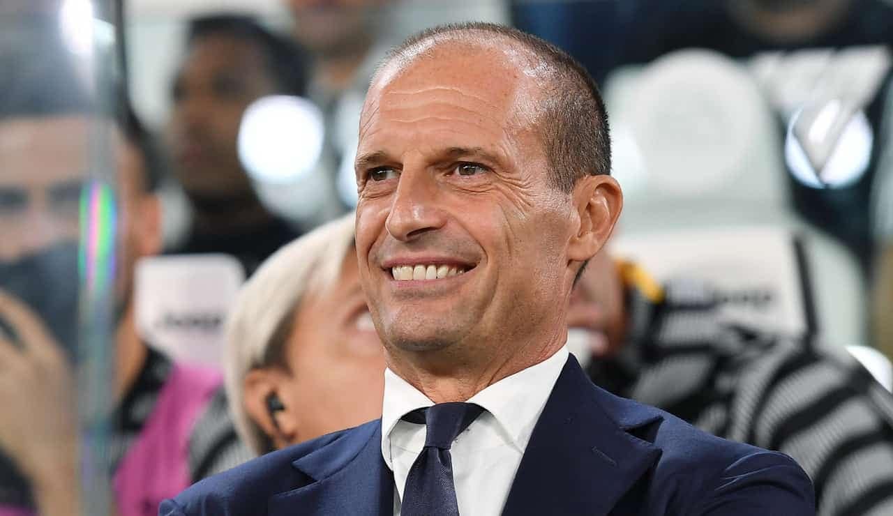 Max Allegri in panchina all'Allianz Stadium - Foto ANSA - Ilromanista.it