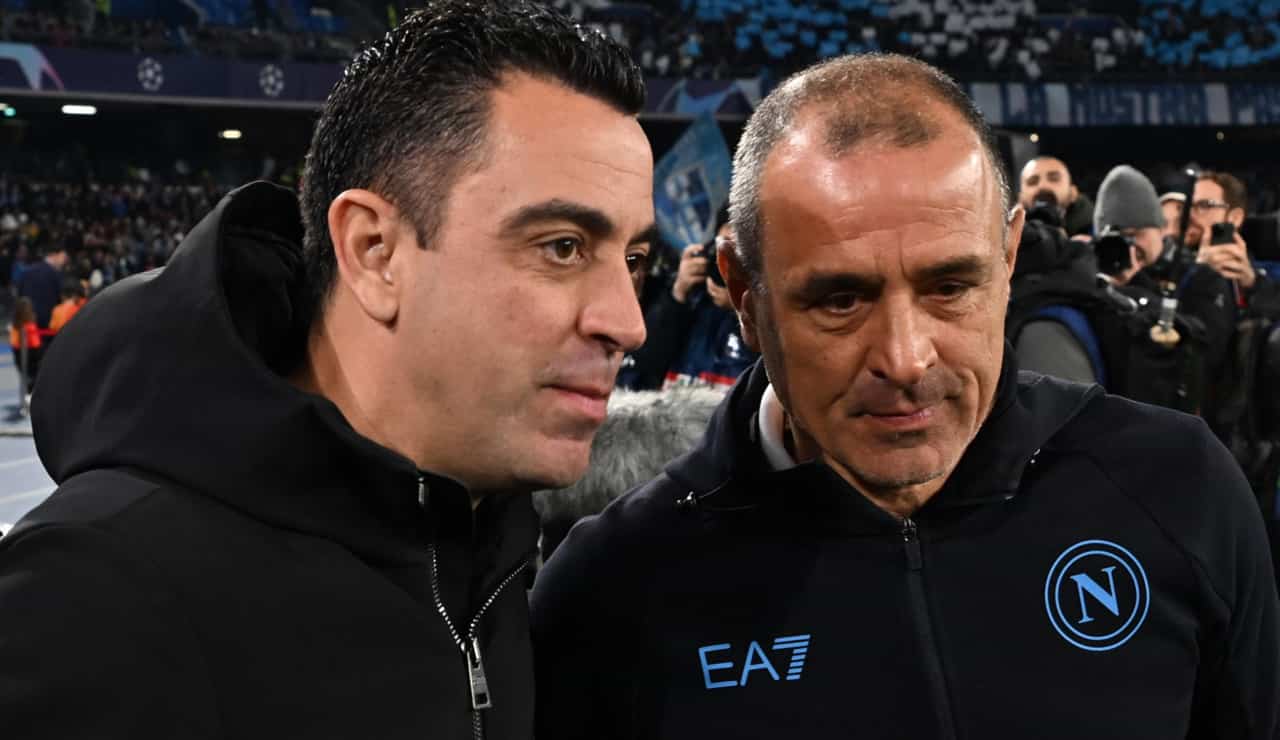 Xavi e Francesco Calzona nel match d'andata tra Napoli e Barcellona - Foto ANSA - Ilromanista.it