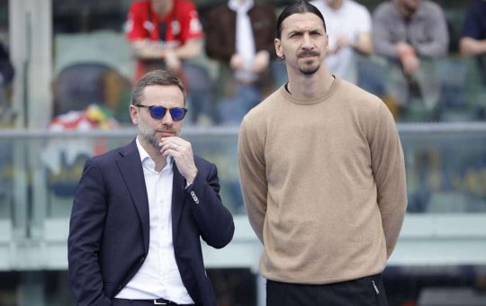 Mattia Furlani e Zlatan Ibrahimovic a bordo campo - Foto ANSA - Ilromanista.it