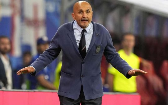 Luciano Spalletti a bordo campo durante l'Europeo - Foto Lapresse - Ilromanista.it