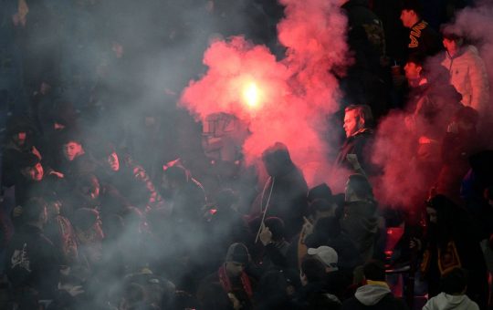 La protesta dei tifosi - Lapresse - Ilromanista.it