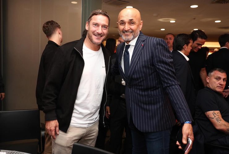 Totti a ruota libera sulla Roma: "Pisilli un grande talento. De Rossi? Dispiaciuto per come è andata"