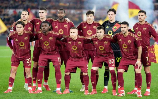 Foto di squadra per la Roma - lapresse - Ilromanista.it