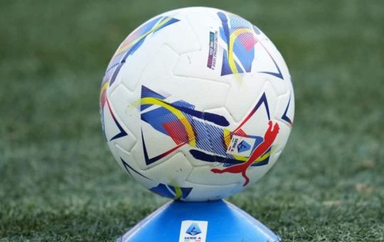 Il pallone della Serie A - Foto Lapresse - Ilromanista.it