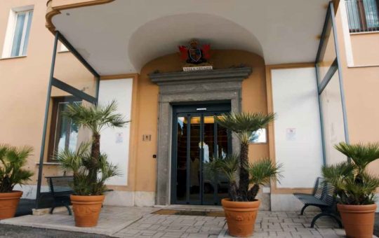 Che tegola per la Roma