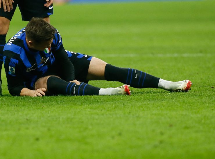 Zielinski è costretto a lasciare il campo - Lapresse - Ilromanista.it