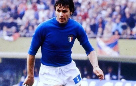 Antonio Cabrini in campo con la maglia dell'Italia - Foto Lapresse - Ilromanista.it