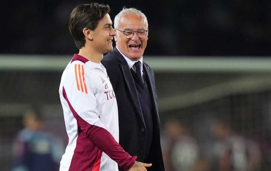 Anche Dybala omaggia Ranieri: "Un applauso a questo signore. Grazie di tutto mister"