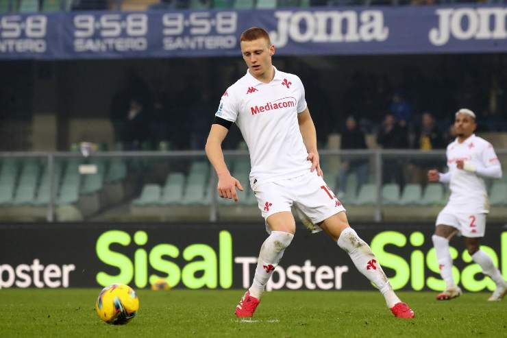 Il difensore della Fiorentina Pietro Comuzzo - Lapresse - Ilromanista.it