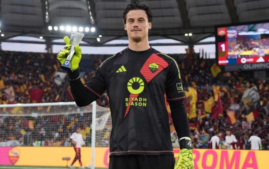 Mile Svilar premiato come MVP - Lapresse - Ilromanista.it