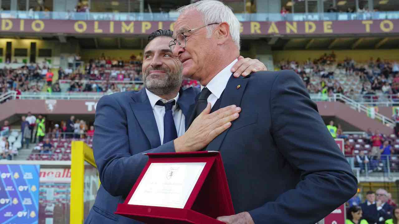 Roma, l'annuncio del nuovo tecnico è questione di tempo. Ranieri è sicuro: "Sarà sicuramente una scelta valida"