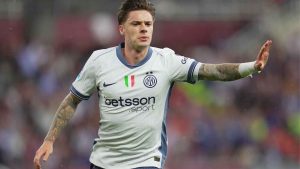 Calciomercato Roma, Zalewski avvisa i giallorossi: "La volontà è rimanere con questa maglia"