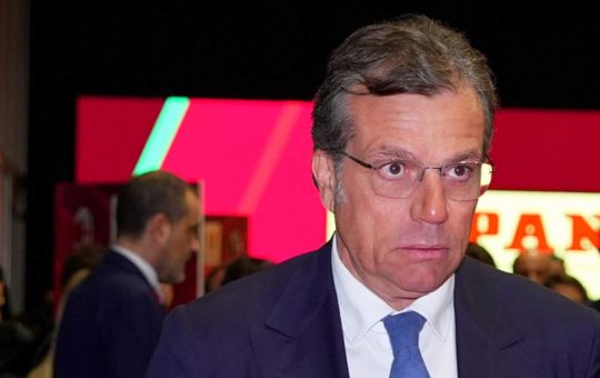Arriva anche la firma del ds