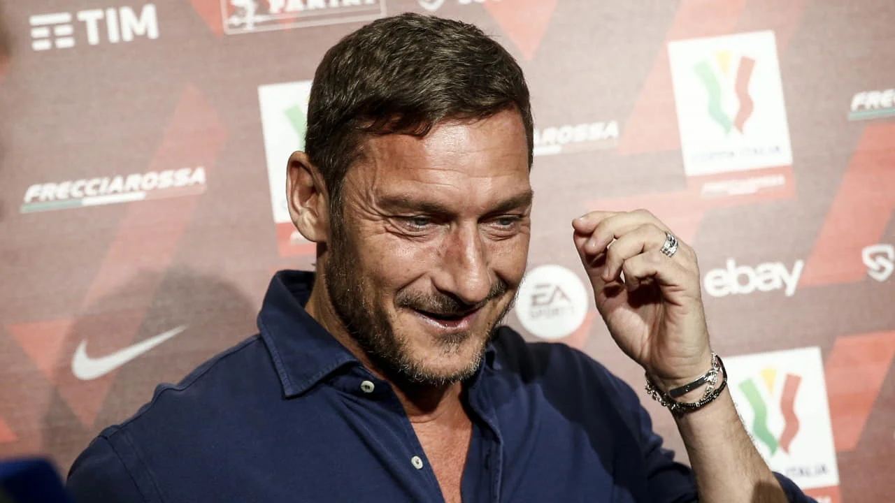 La notizia su Francesco Totti scuote i tifosi