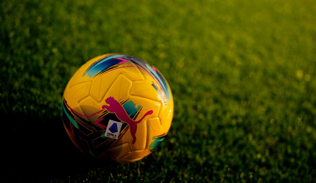 Il pallone da calcio della Serie A - Lapresse - Ilromanista.it