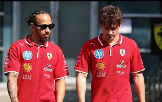 Lewis Hamilton e Charles Leclerc - Foto X - Ilromanista.it
