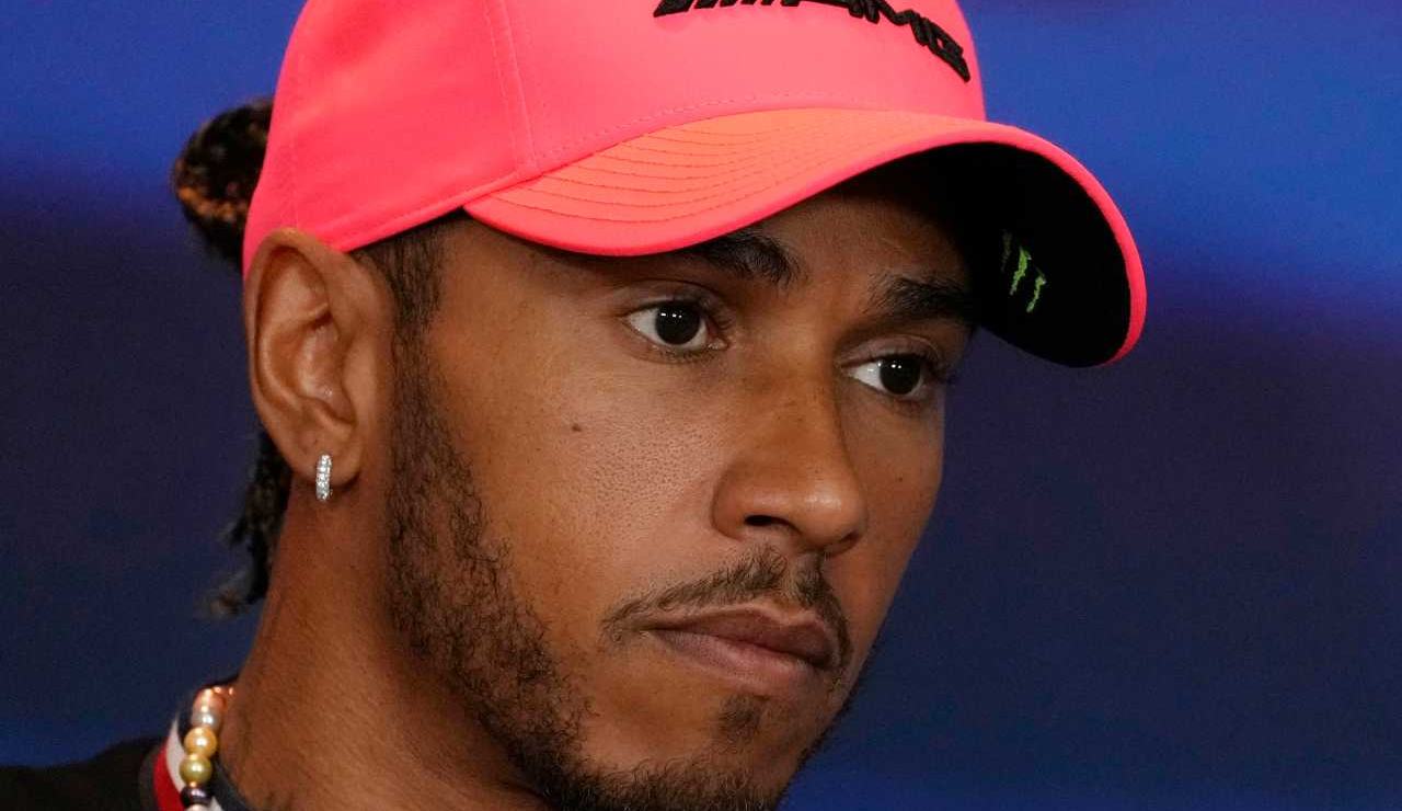 Lewis Hamilton è in piena crisi