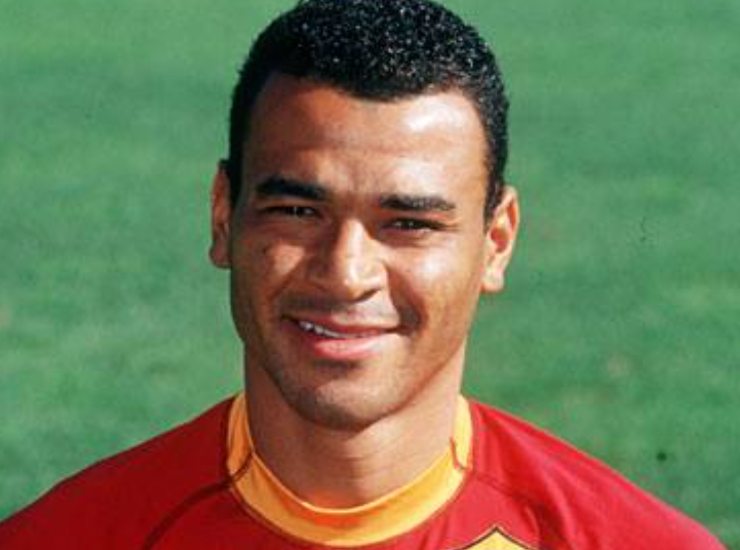 Marcos Cafu con la maglia della Roma - Lapresse - ilromanista.it