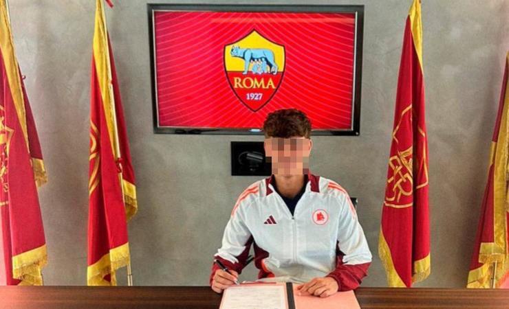 Lo spagnolo firma per i giallorossi 