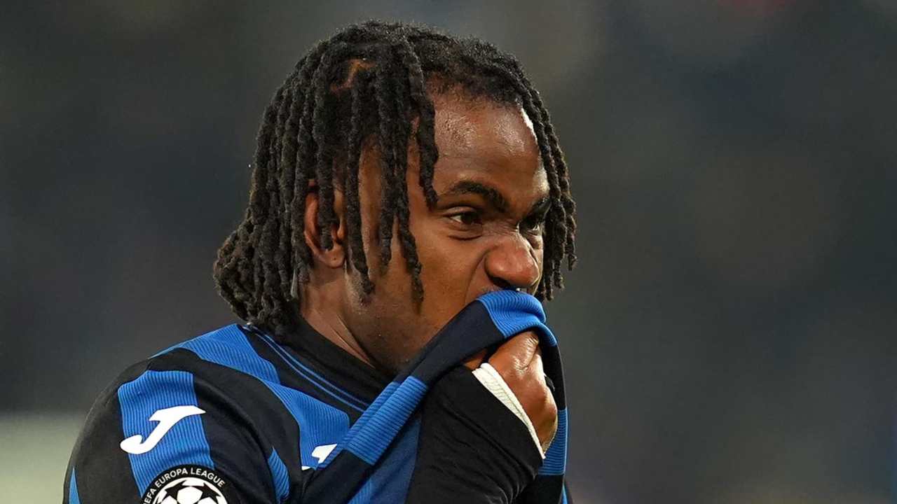 Il nigeriano sta per firmare con i rivali