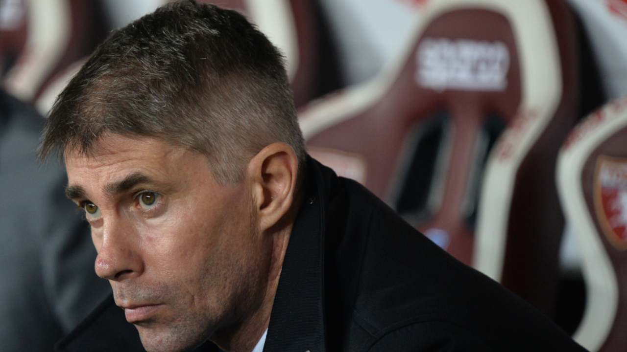 Nuovo padrone sulla fascia destra