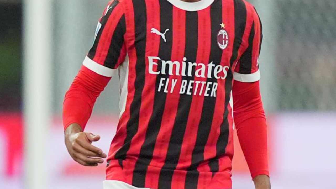 Non gli è bastato uscire dal Paese