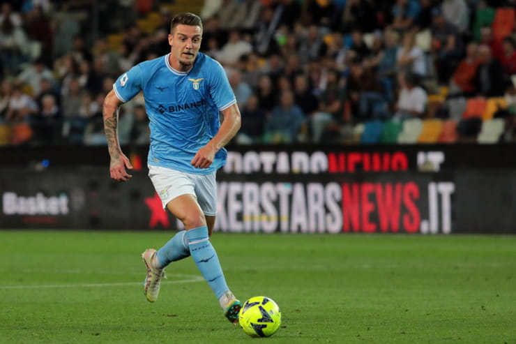Milinkovic Savic in campo con la maglia della Lazio - Foto Lapresse - Ilromanista.it