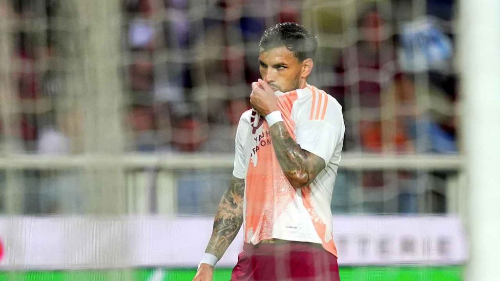 Paredes, lettera d'addio alla Roma: "È il momento di tornare a casa. Vi porterò sempre nel cuore"