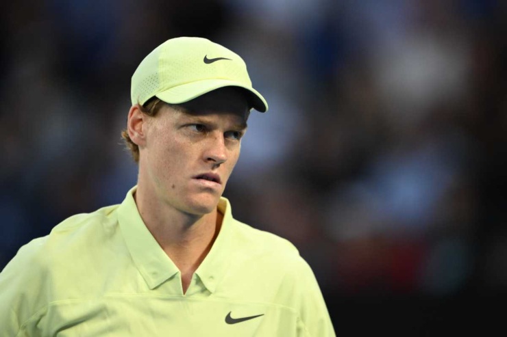 Sinner vola in semifinale a Wimbledon