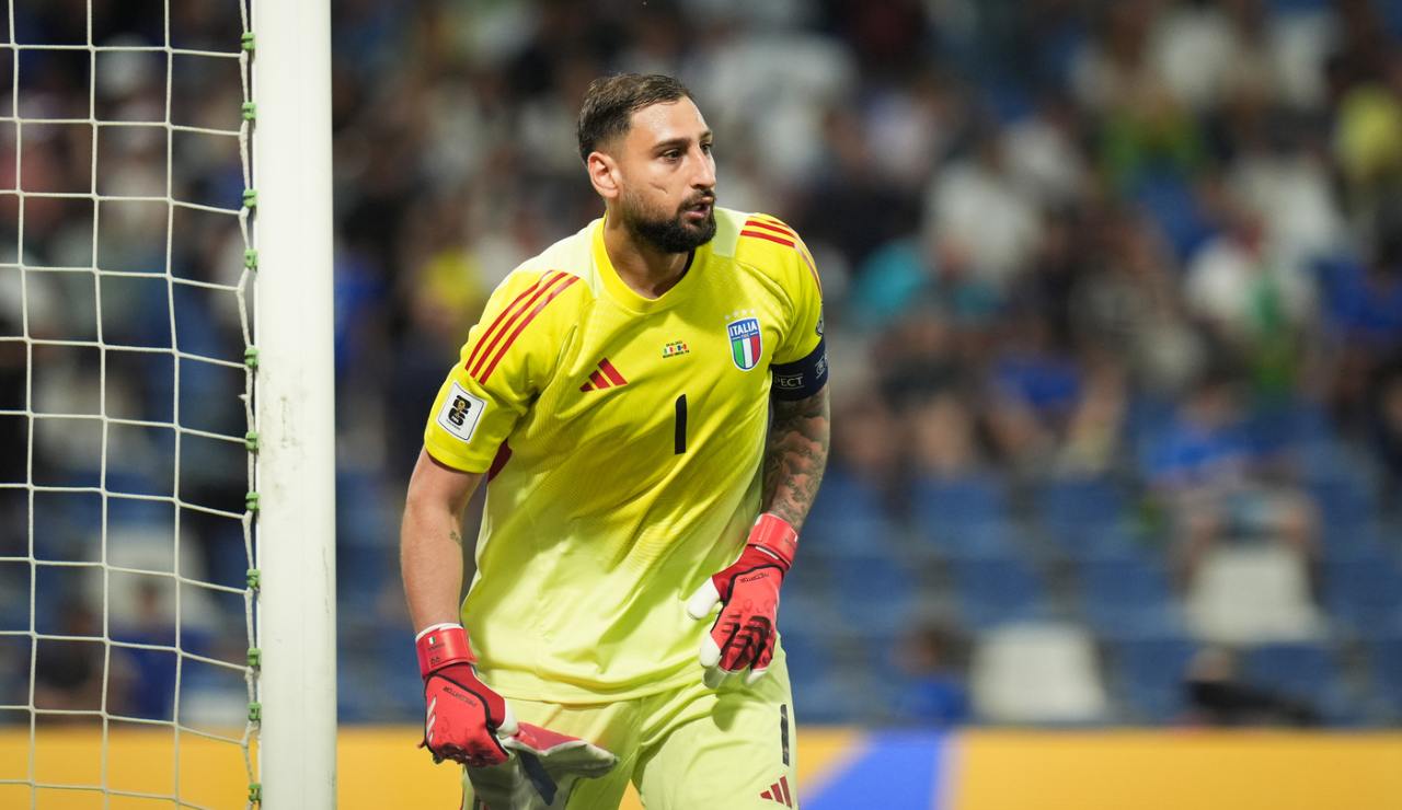 Gigio Donnarumma con la maglia dell'Italia - Lapresse - Ilromanista.it