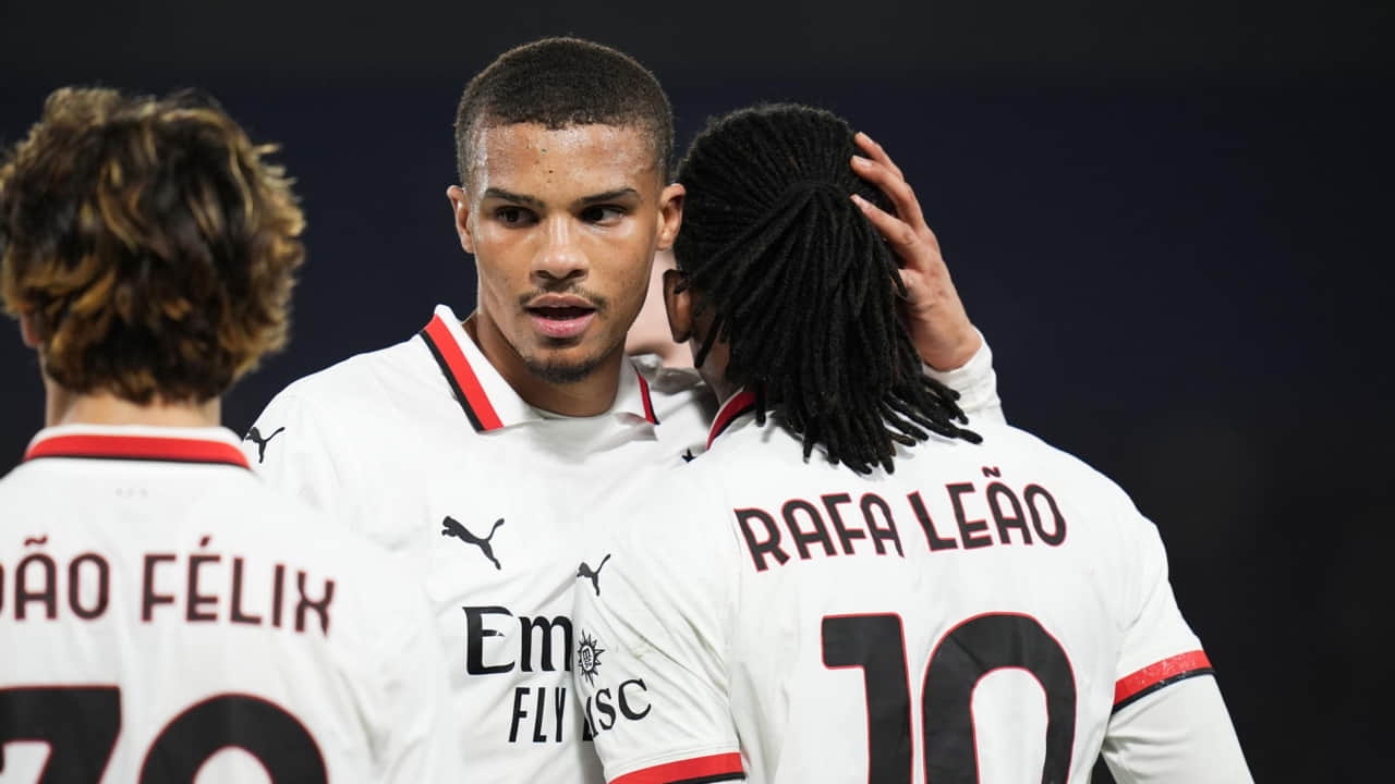 Il giocatore del Milan in difficoltà - Foto LaPresse - Ilromanista.it