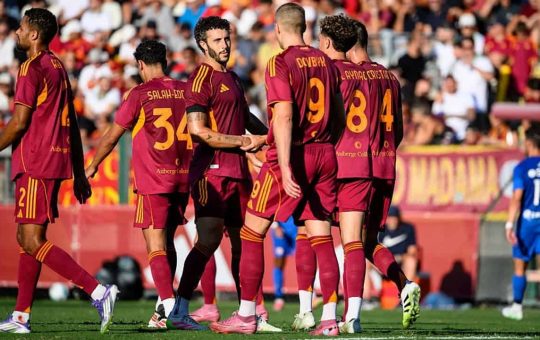 La Roma in un'amichevole estiva - Foto X - Ilromanista.it