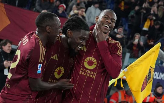 Saud festeggia un gol - Foto LaPresse - Ilromanista.it