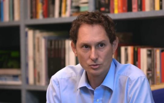 Dilaniato il suo patrimonio